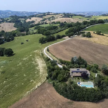 Villa Ca Lucciola 12 By Marche Montemaggiore al Metauro