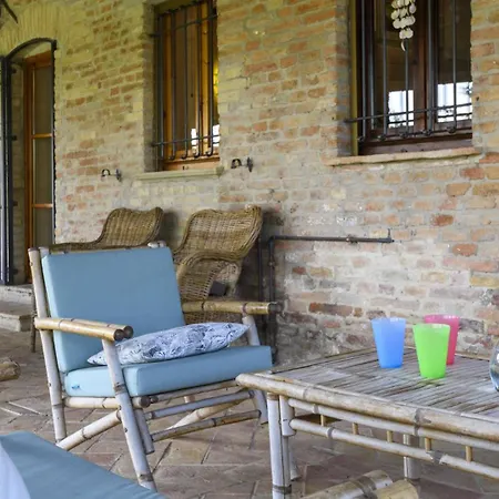 Ca Lucciola 12 By Marche