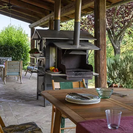 Ca Lucciola 12 By Marche