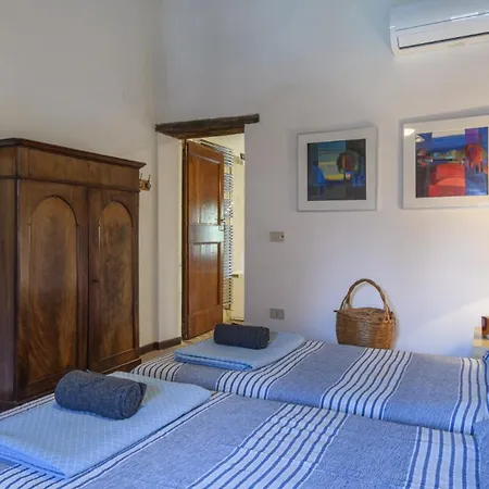 Vila Ca Lucciola 12 By Marche *