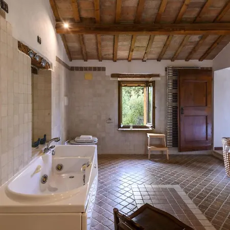 Villa Ca Lucciola 12 By Marche