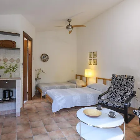 Vila Ca Lucciola 12 By Marche Mondavio